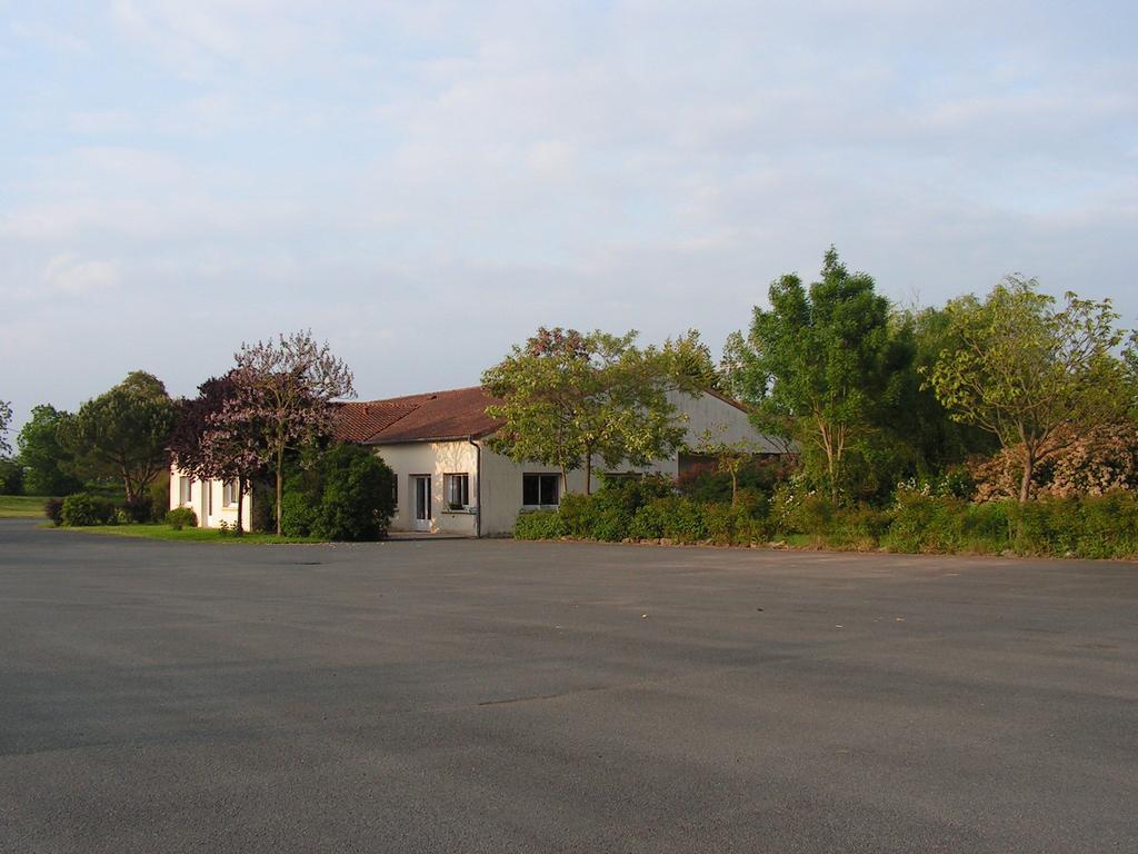 Le Bois Joli Massais Exterior foto