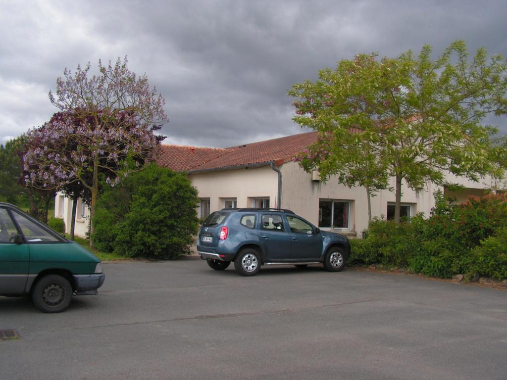 Le Bois Joli Massais Exterior foto